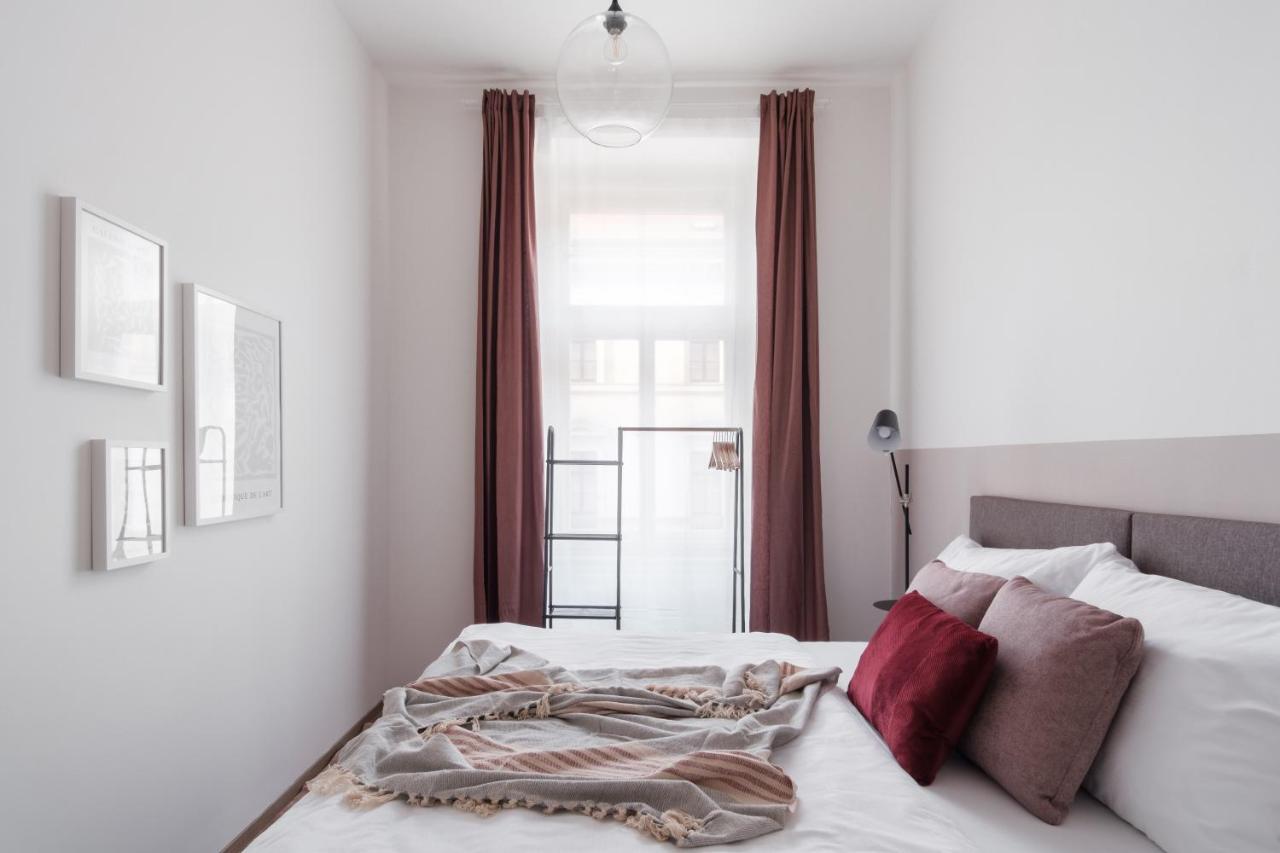Mizu House By Prague Days Apartment Bagian luar foto